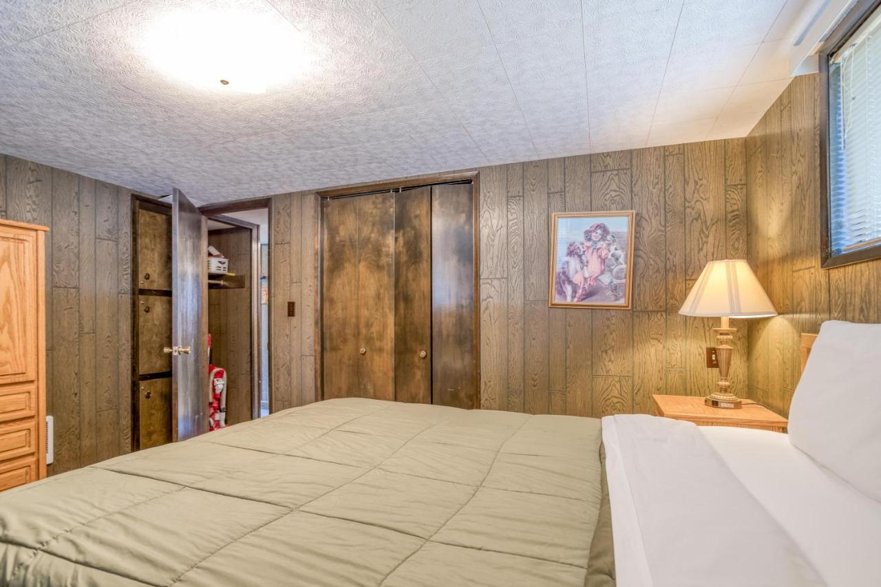 The Crabbing Cabin Lincoln City Extérieur photo