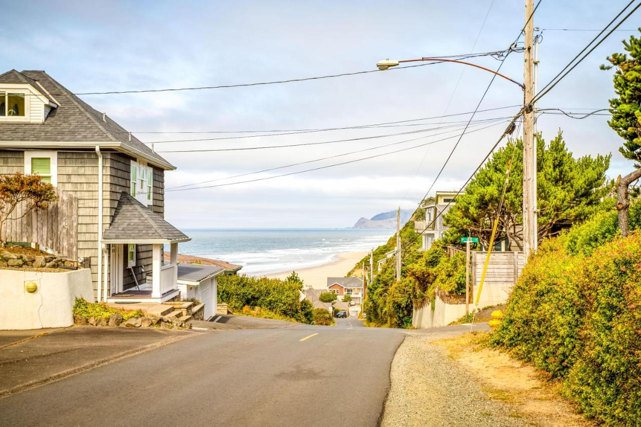 The Crabbing Cabin Lincoln City Extérieur photo